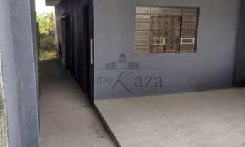 Imagem 7: Sao Jose dos Campos - Casa Padrão - Vila Iracema