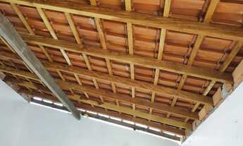 Imagem 3: Casa com piscina