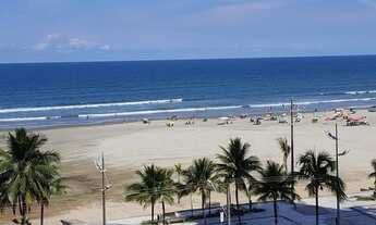 Imagem: VARANDA GOURMET a 50m da Praia, possui 79