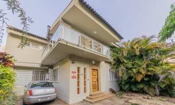 Imagem: Porto Alegre - Casa Padrão - Jardim Botânico