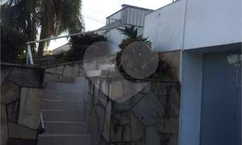 Imagem 2: CASA COMERCIAL Casa com 5 dormitórios