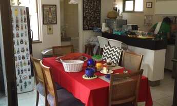 Imagem 2: Cobertura para venda possui 136 metros quadrados com 3 quartos em Porto das Dunas - Aquira