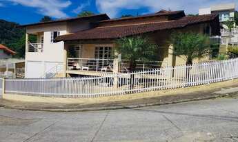 Imagem 1: CASA A VENDA COM 3 QUARTOS