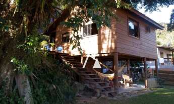 Imagem 2: Casas próximas da praia