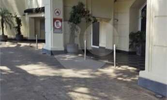 Imagem 2: Bela sala comercial com recepção, em uma ótima localização no bairro Bela Vista