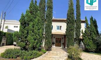 Imagem: Linda casa com adega á venda no condomínio