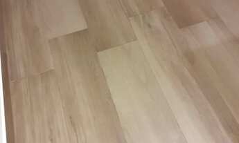 Imagem 2: Apartamento para venda tem 40 metros quadrados com 2 dormitórios reformado com garagem cob