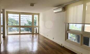 Imagem: Oportunidade! Apartamento de 213m2 com varanda,2