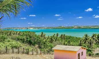 Imagem 6: Casa com piscina e viveiro de camarão com vista para a laguna