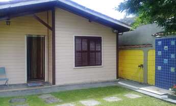 Imagem 3: Casa para venda possui 145 metros quadrados com 2 quartos em Jardim Parnaso - Caraguatatub