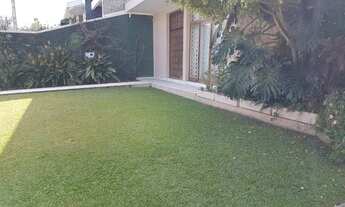 Imagem 2: Linda Casa Rebouças Parolim com Terreno 1400m² ZR3