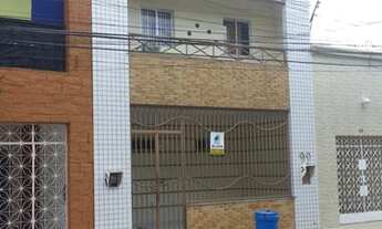 Imagem 2: Kitnet no centro com 1 quarto. Incluso água