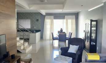 Imagem 2: Porto Alegre - Casa Padrão - Hípica