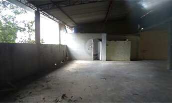 Imagem: Terreno com 1.211m2, testada de 22,20m