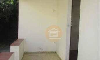 Imagem 6: Casa em Itaboraí - 360 m² - 02 - Quartos - Quintal - Garagem - Itaboraí - RJ