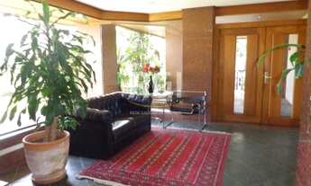 Imagem 2: Porto Alegre - Apartamento Padrão - Mont Serrat