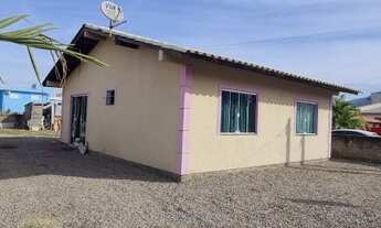 Imagem: Casa de Alvenaria a 4 km do Centro de Garopaba