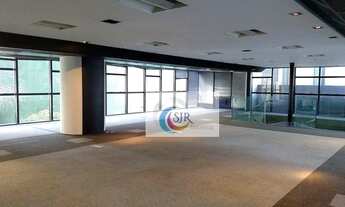 Imagem 2: Concreto Aparente Pele de Vidro Ar Condicionado Central Elevadores Panorâmicos