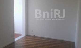 Imagem 5: TIJUCA - Amplo apartamento 2 quartos em excelente localização