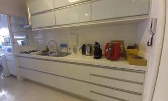 Imagem 7: Cobertura duplex com vista para o bairro no Itacorubi