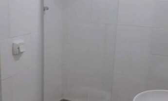 Imagem 3: Alugo apartamento 3qts sendo uma suíte + qt serviço, reformado com 100m2 $1500+$250 cond!