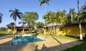 Imagem 2: Chácara a venda com piscina e churrasqueira