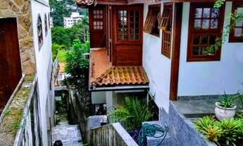 Imagem 2: Casa 4 quartos em Condomínio- Pendotiba