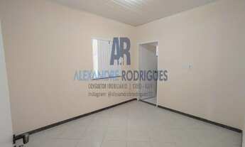 Imagem 7: Vendo - Casa no Aeroporto - 2/4 sendo 1 suíte