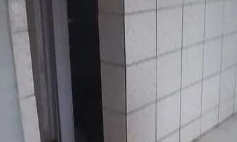 Imagem 3: Alugo casa no Quintino Cunha com 2 quartos