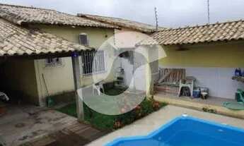 Imagem: Casa para venda com 2 quartos, suíte e