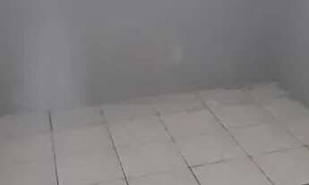 Imagem 4: Alugo casa no Quintino Cunha com 2 quartos