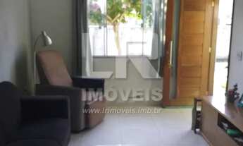 Imagem 2: Uma casa perfeita para reunir a família em condomínio fechado, excelente localização *IP-0