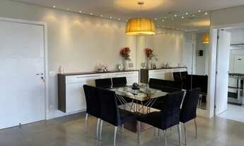 Imagem 2: Locação MOBILIADO possui 150 metros quadrados com 3 suítes e 2 vagas