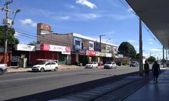 Imagem 7: Loja na Avenida Atroaris em Frente ao Posto Atem