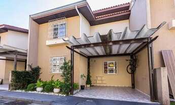 Imagem: Sobrado à venda, 3 quartos, 1 vagas, 125