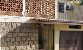 Imagem 6: Casas com total de 3 dormitórios, 2 banheiros, 2 vagas de garagem no Bairro Jardim Carvalh