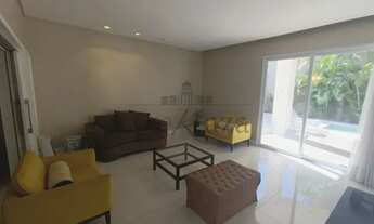 Imagem 7: Casa de condomínio sobrado para aluguel tem 380 metros quadrados com 4 quartos