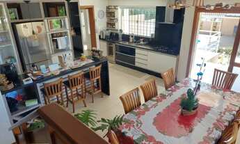 Imagem 7: Casa com 4 dormitórios