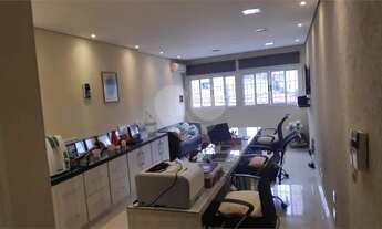 Imagem 4: Casa a poucos metros do metrô Parada Inglesa