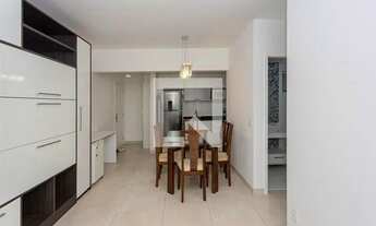 Imagem 3: Apartamento para Aluguel - Aclimação, 2 Quartos, 68 m2