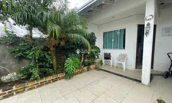 Imagem: CAMBORIú - Casa Padrão - Centro