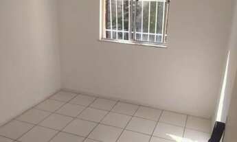 Imagem 3: Aluga-se Apartamento 2/4 condomínio fechado