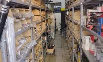 Imagem 4: Moto peças Galpão / depósito com venda por R$95.000