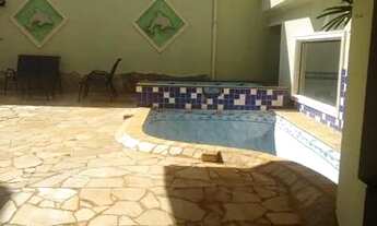 Imagem 4: Casa com 4 Quartos, 420m² - Engenheiro Coelho - Jardim do Lago- SP