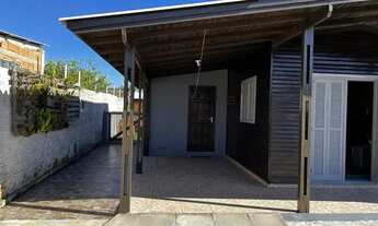 Imagem 4: Vendo casa a uma quadra da praia em capão novo rua orquídeas capão da canoa valor 250000