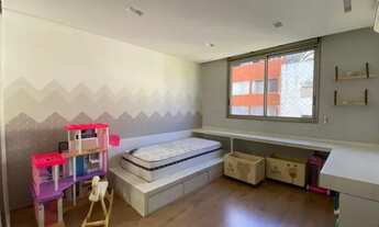 Imagem 5: Apartamento para venda tem 220 metros quadrados com 4 quartos