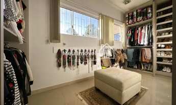 Imagem 5: Casa alto padrão 4 dorm Barbacena Laguna LUGAR CALMO com piscina em AMPLO terreno