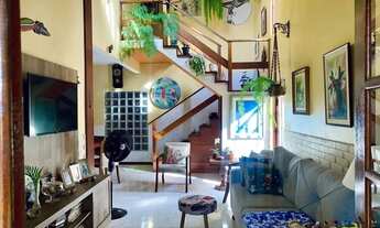 Imagem 4: Casa 4 Dormitórios sendo um térreo, 2 Salas, cozinha planejada, deck parte superior, 300 m