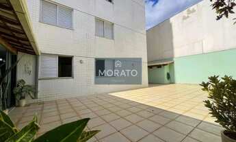 Imagem 2: Área Privativa com 4 quartos sendo 1 suíte com 2 vagas de garagem no bairro Liberdade