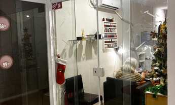 Imagem: Alugo sala comercial- melhor ponto da Tijuca